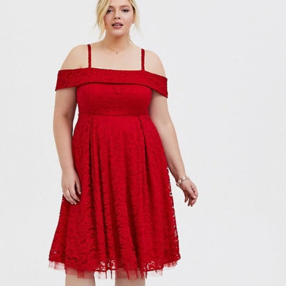 Torrid Red lace cold shoulder dress Plus Size 18